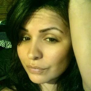 Meet your Posher, Brenda